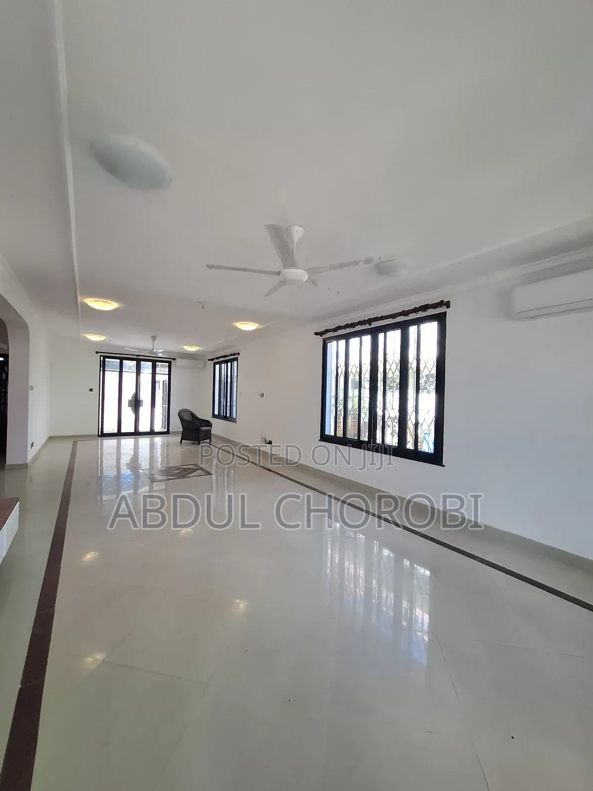 4bdrm Villa in Ada Estate for rent