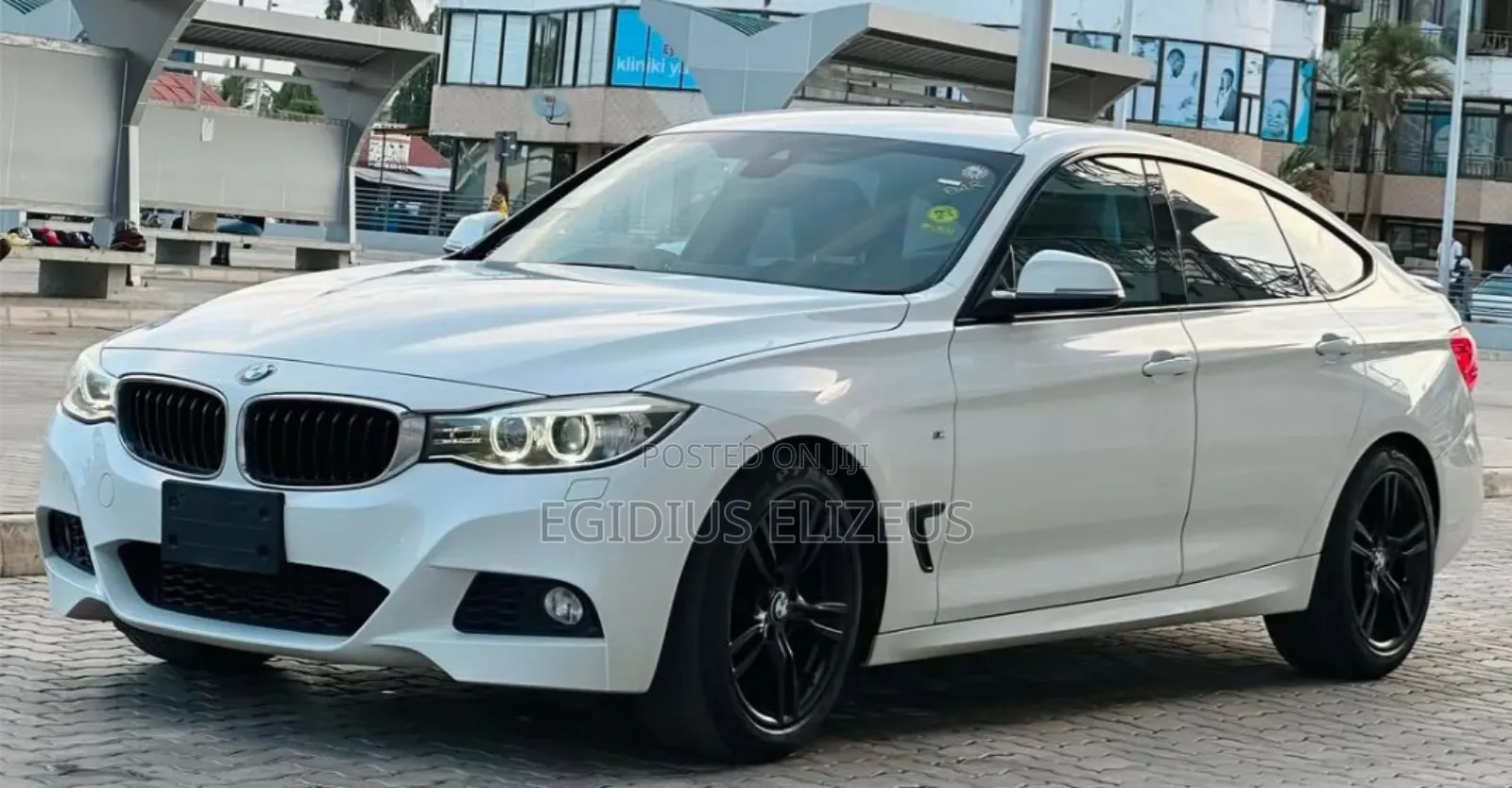 BMW 320i 2014 White