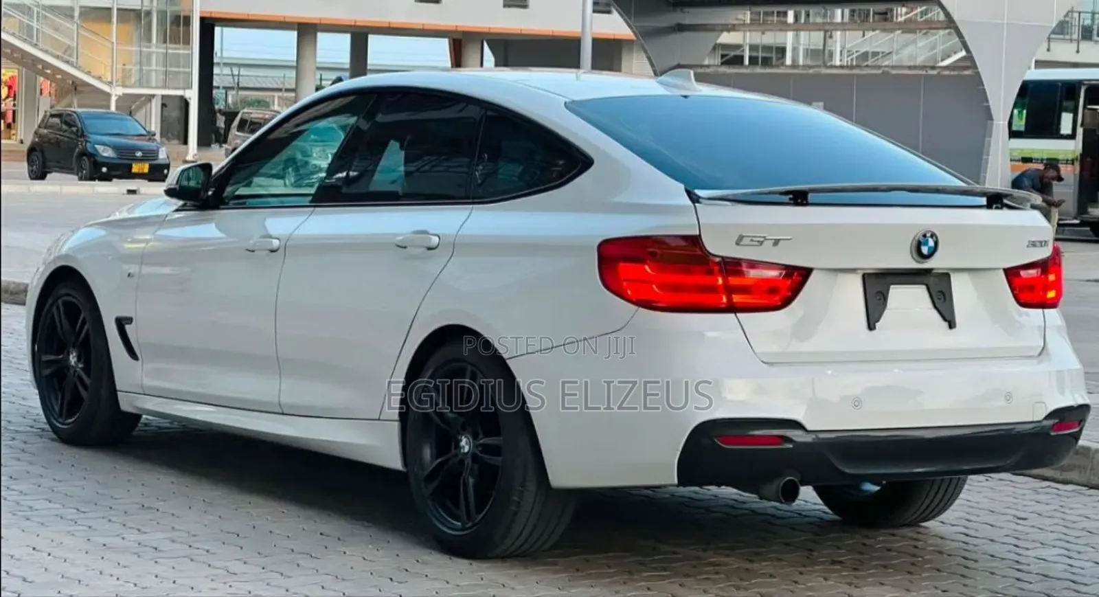 BMW 320i 2014 White
