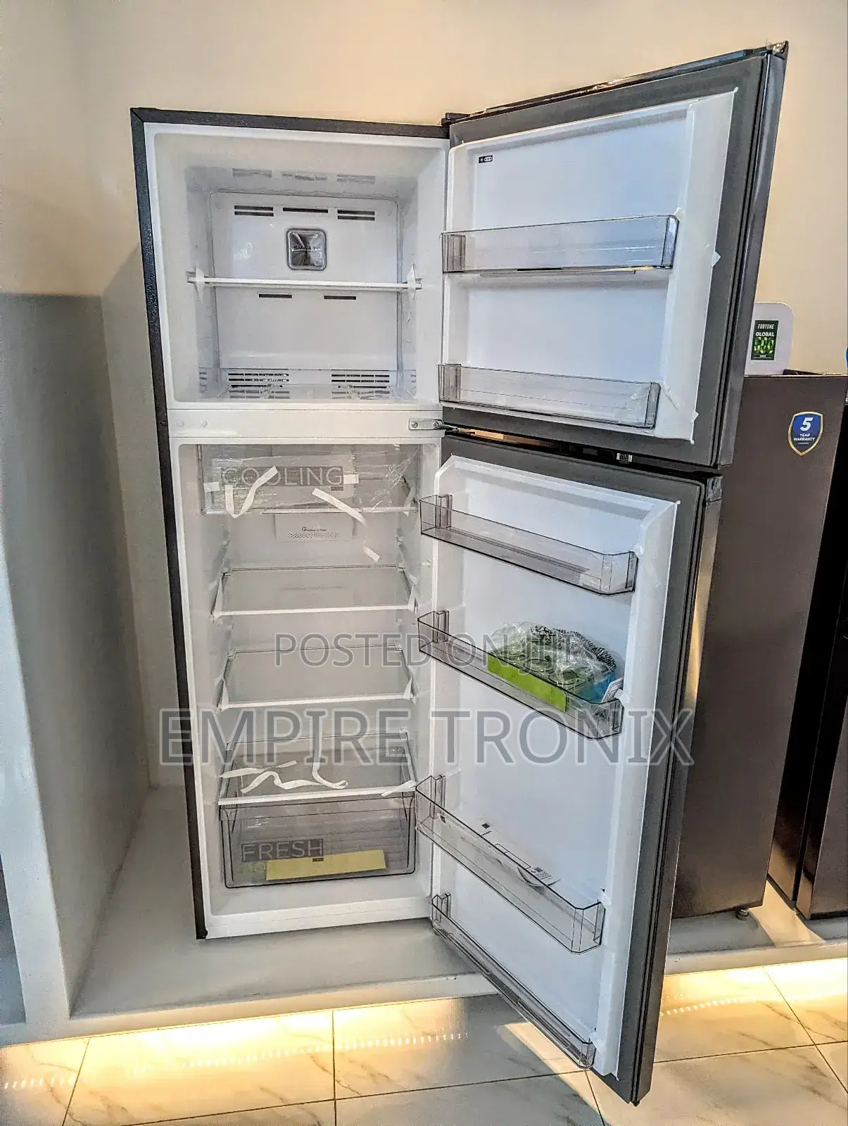 Midea
266l Net Capacity Top Mount Double Door Refrigerator
