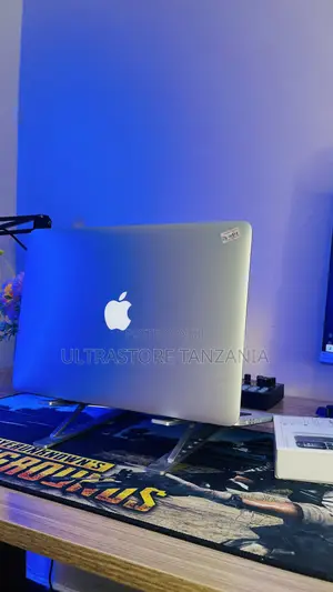 New Laptop Apple MacBook Pro 2015 16GB Intel Core I5 SSD 512GB