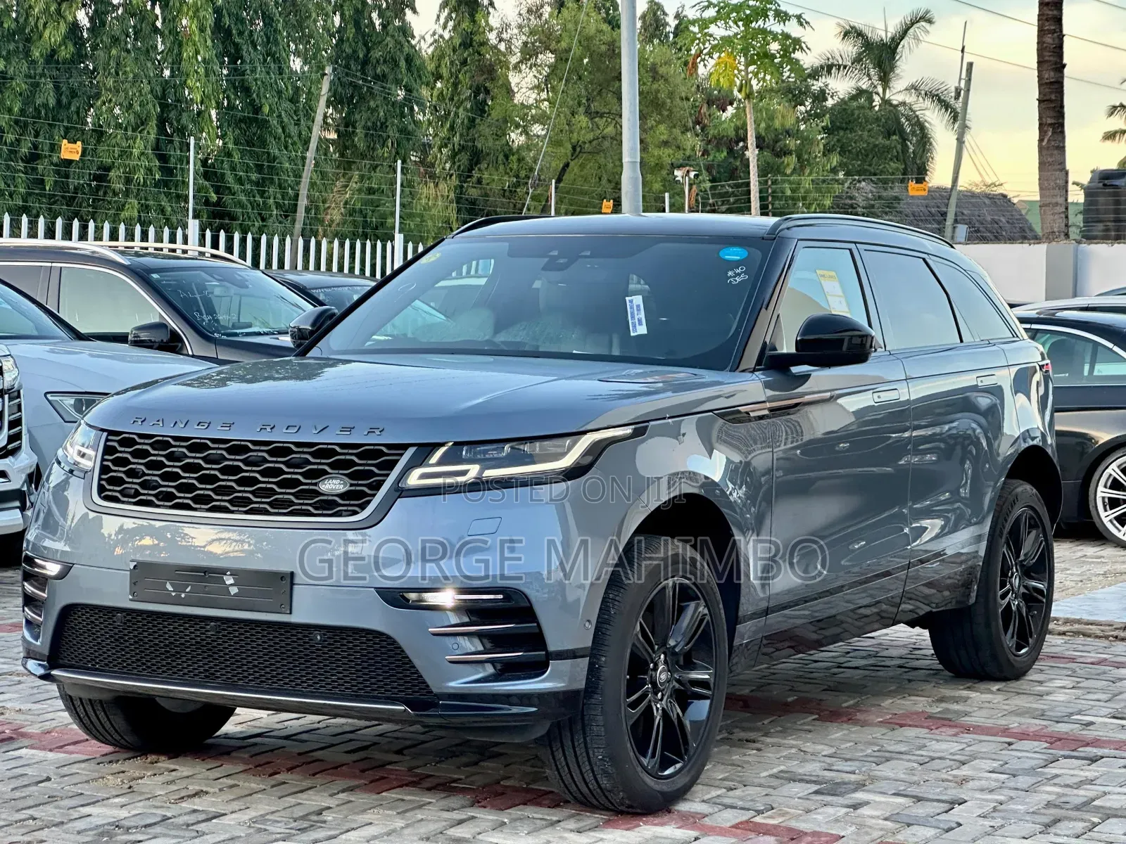 Land Rover Range Rover Velar 2018 Gray