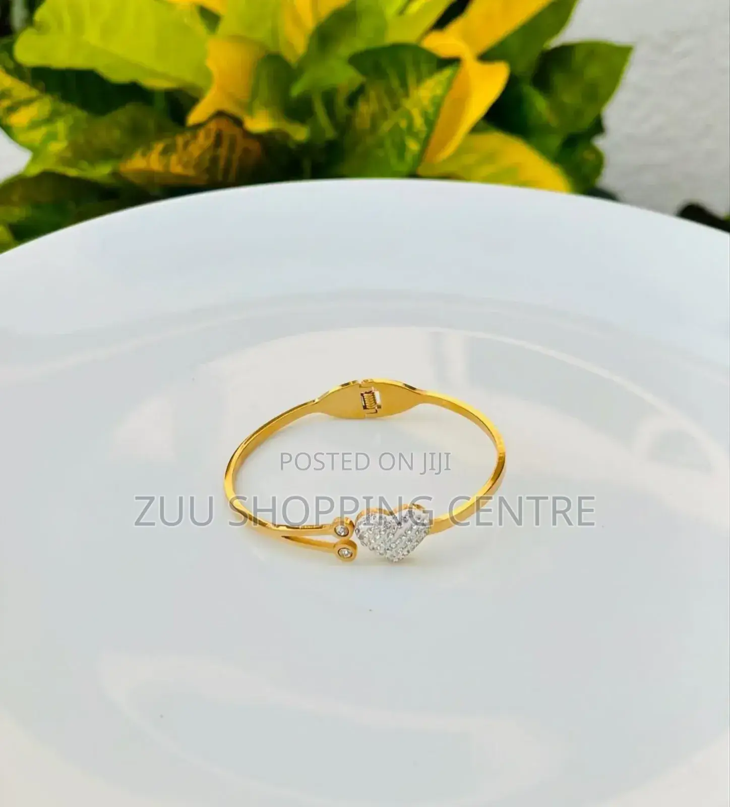 Bracelet Mpya