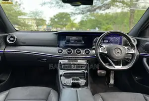 Mercedes-Benz E200 2016 White