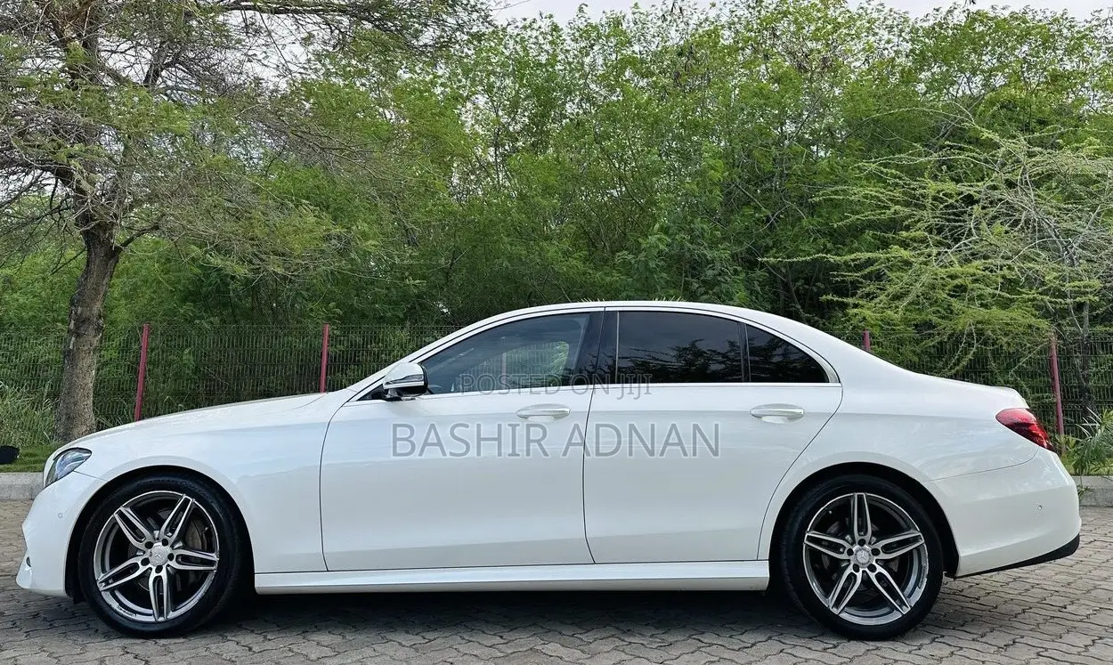 Mercedes-Benz E200 2016 White