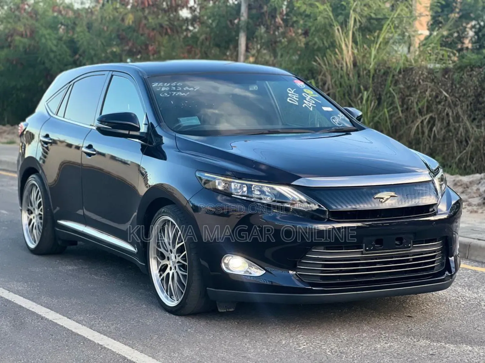 Toyota Harrier 2014 Black