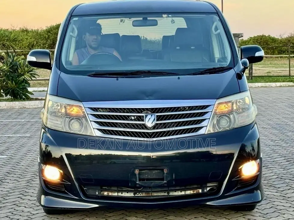 Toyota Alphard 2.4 Petrol FWD 2005 Black