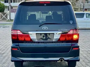 Toyota Alphard 2.4 Petrol FWD 2005 Black