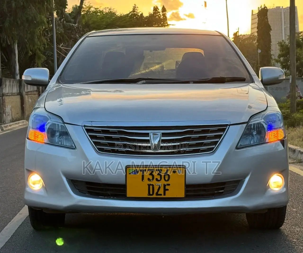 Toyota Premio 2010 Silver