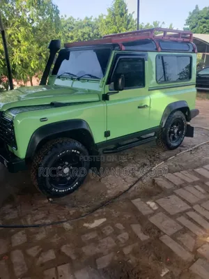 Land Rover Defender 2015 Green