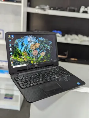 New Laptop Dell Inspiron 15 4GB Intel HDD 500GB