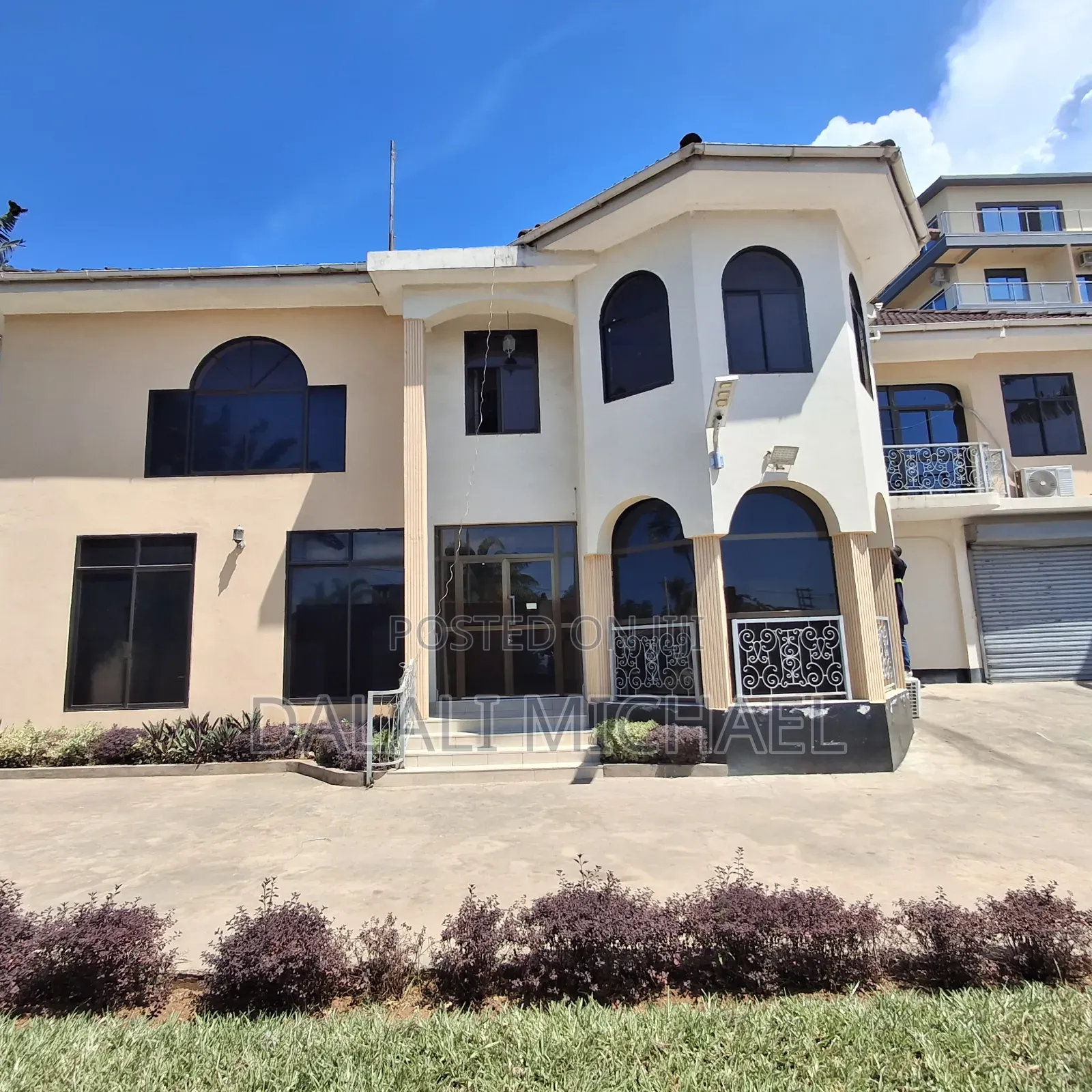 5bdrm House in Mbezibeach for rent