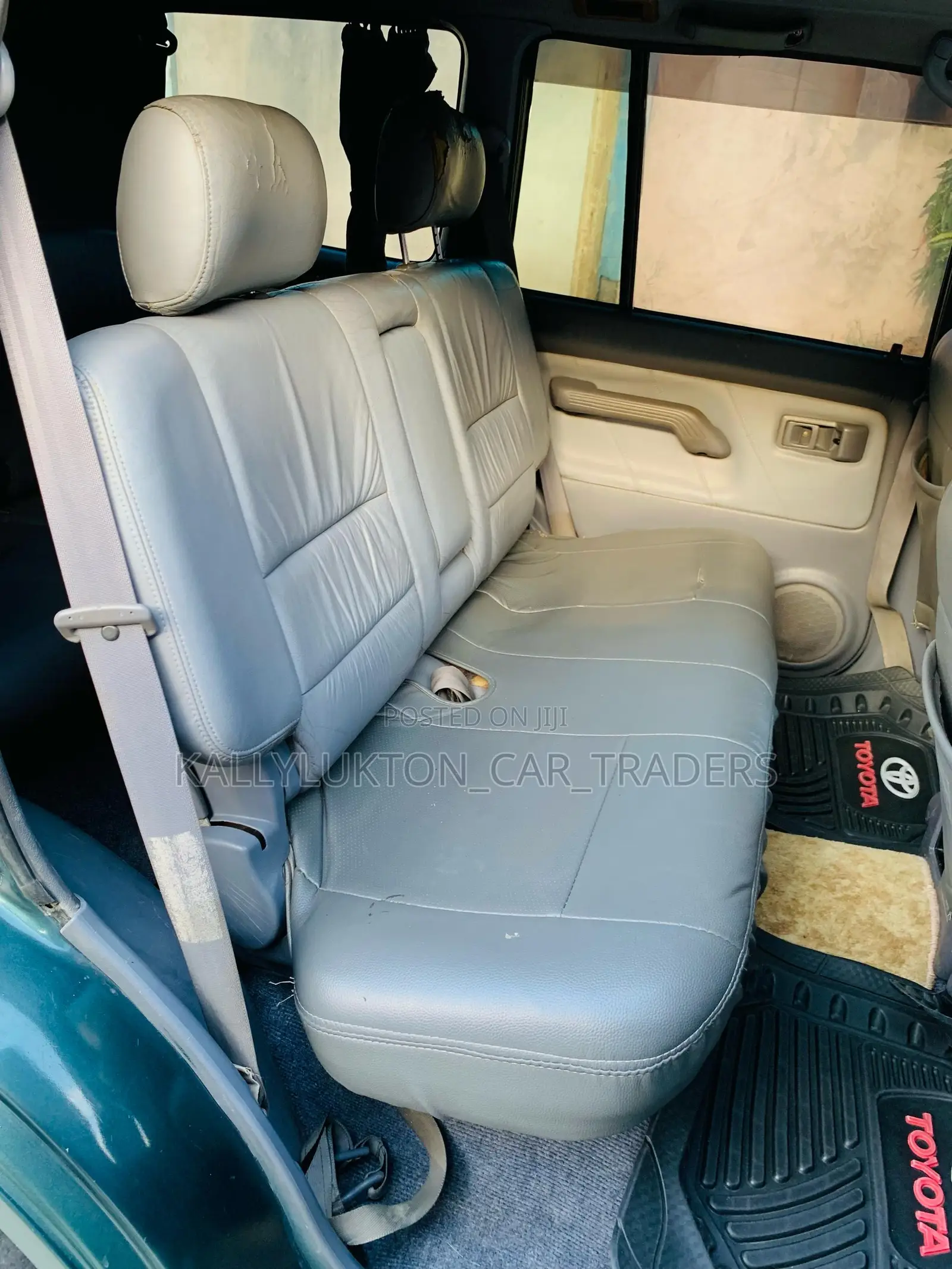 Toyota Land Cruiser Prado 2001 Green