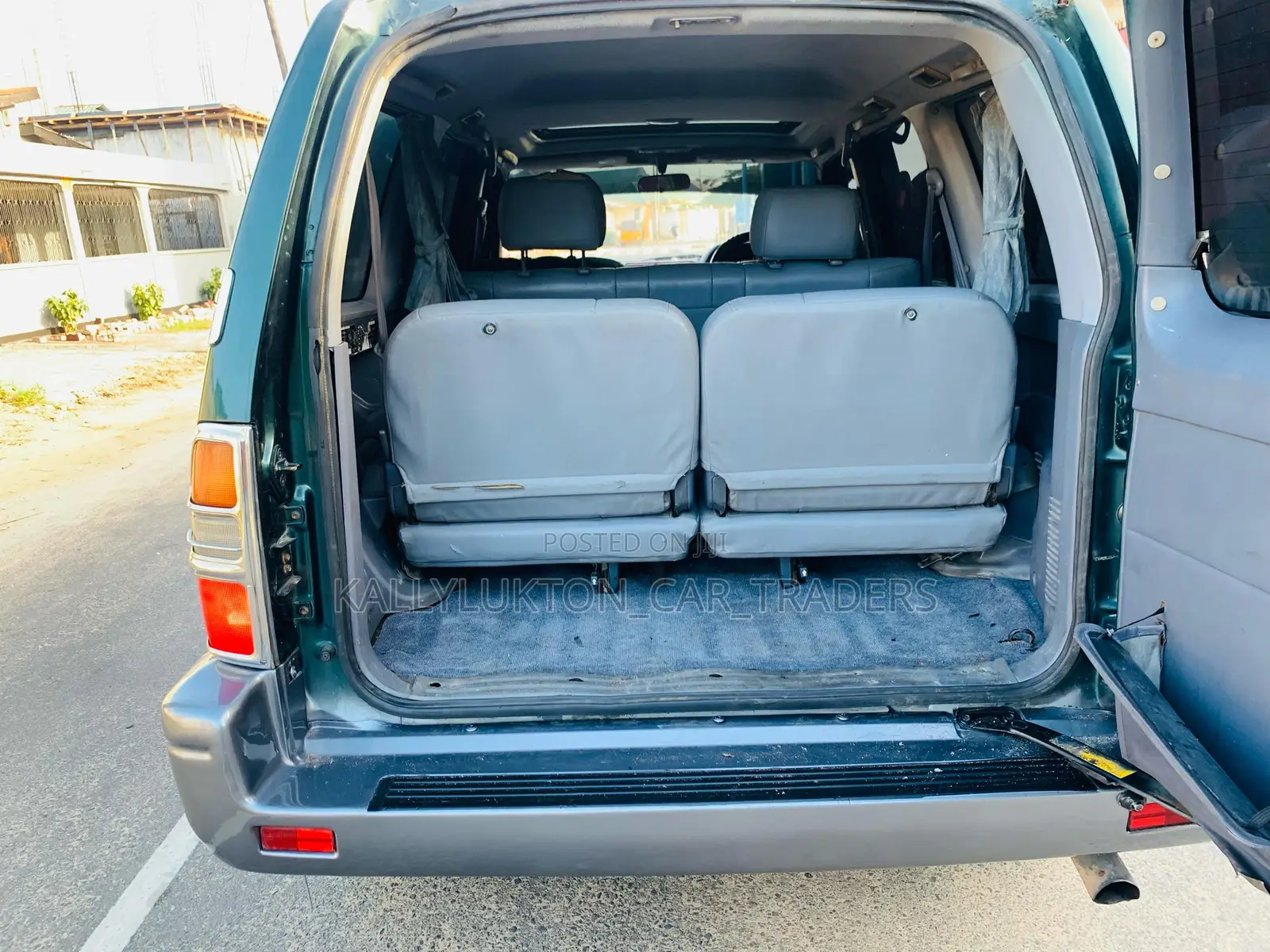 Toyota Land Cruiser Prado 2001 Green