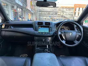 Toyota Crown 2008 Black