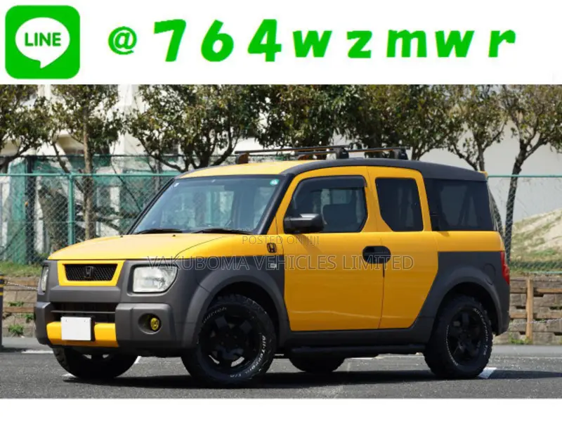 Honda Element 2003 Yellow