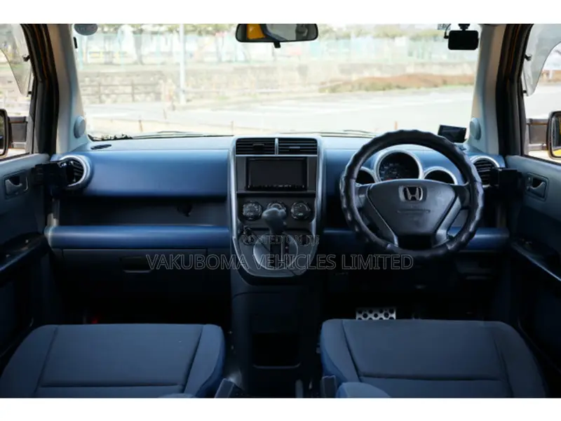 Honda Element 2003 Yellow