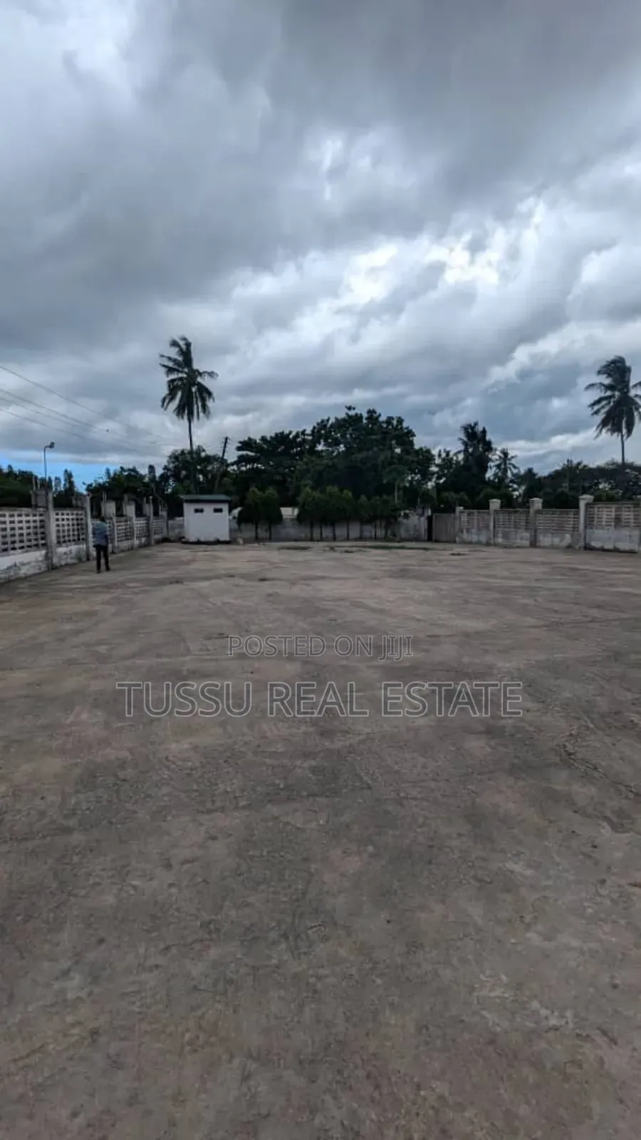 Open Space/Yard for Rent at Mbezibeach Makonde