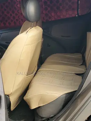 Toyota Vitz 2003 Silver