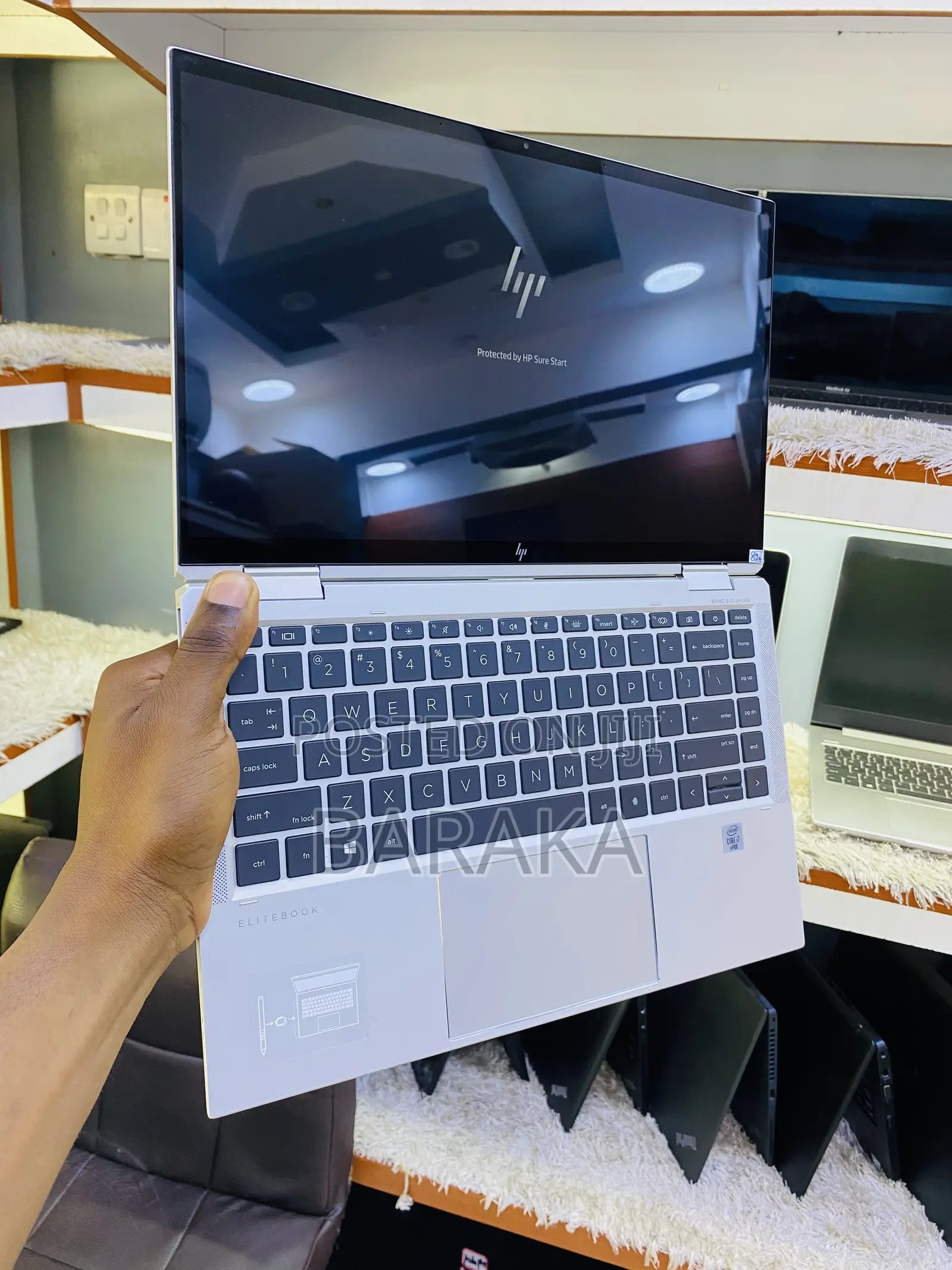 New Laptop HP EliteBook X360 1040 G7 16GB Intel Core I7 SSD 512GB