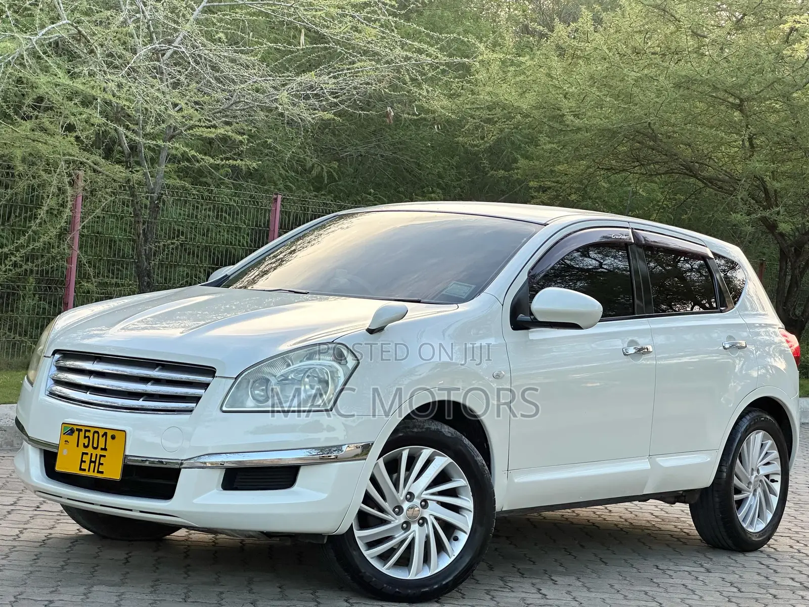 Nissan Dualis 2010 White