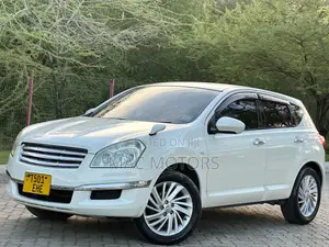 Nissan Dualis 2010 White