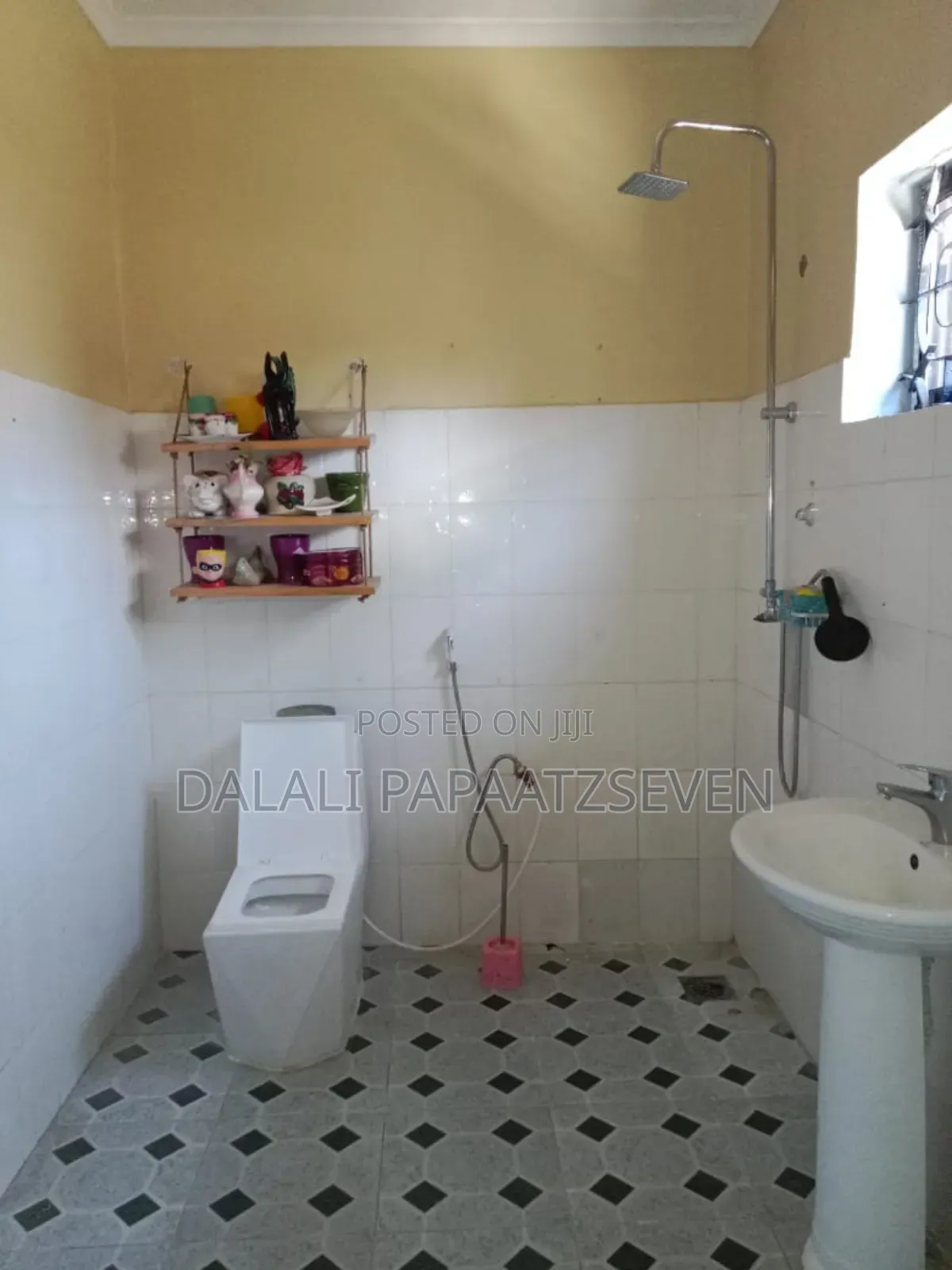 2bdrm House in Dalalipapaatzseven, Kinondoni for rent