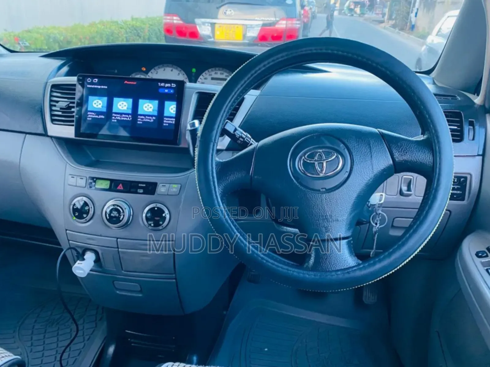Toyota Noah 2008 Silver