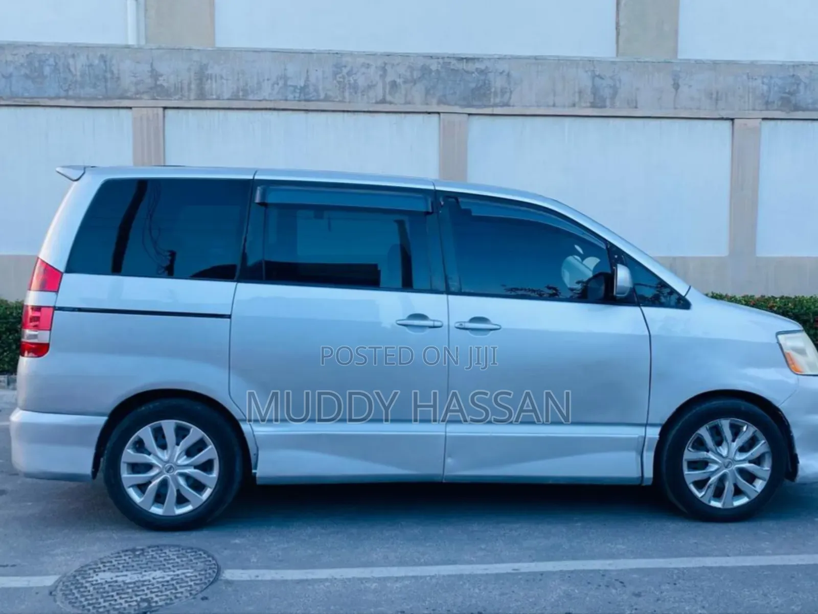 Toyota Noah 2008 Silver