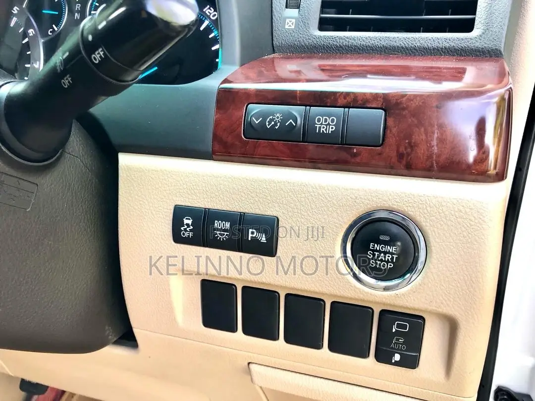 Toyota Alphard 2008 White