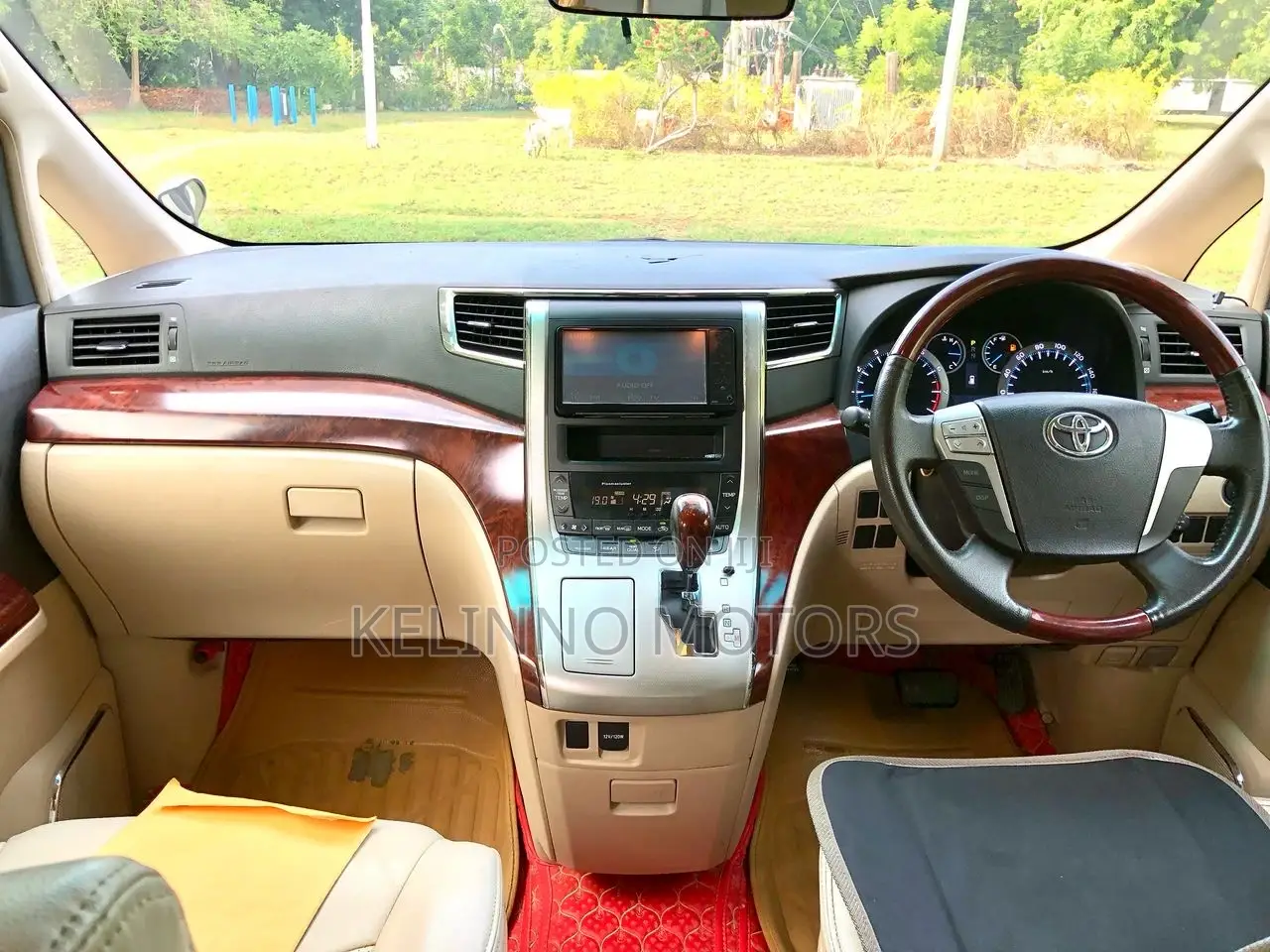 Toyota Alphard 2008 White