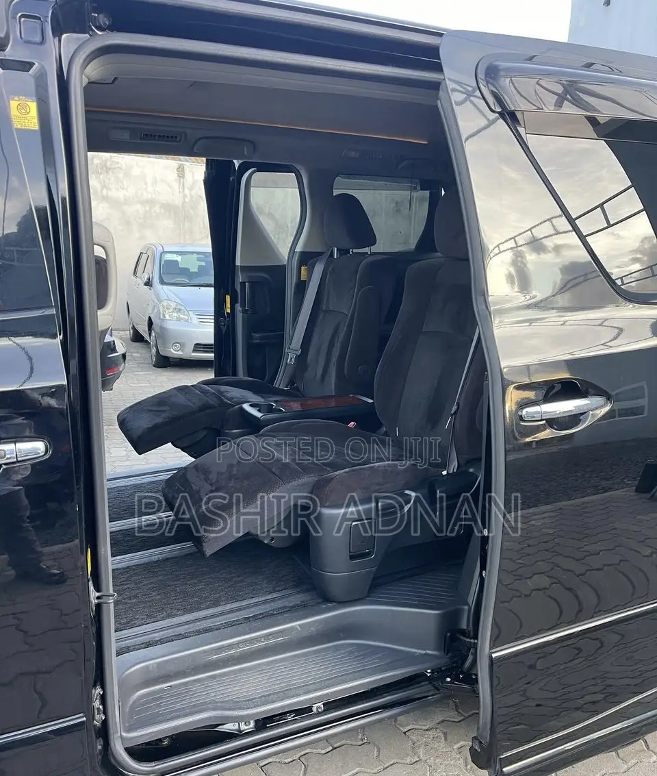 Toyota Alphard 2010 Black
