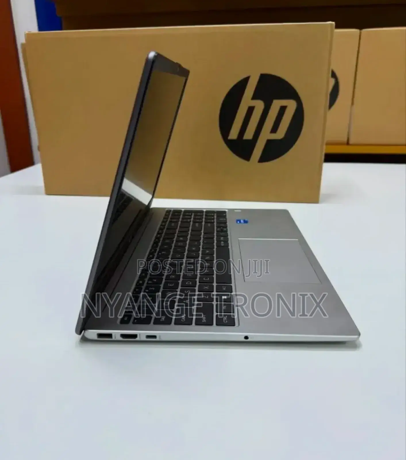 New Laptop HP 250 G10 16GB Intel Core I5 SSD 512GB