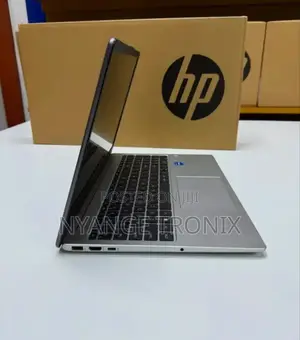 New Laptop HP 250 G10 16GB Intel Core I5 SSD 512GB