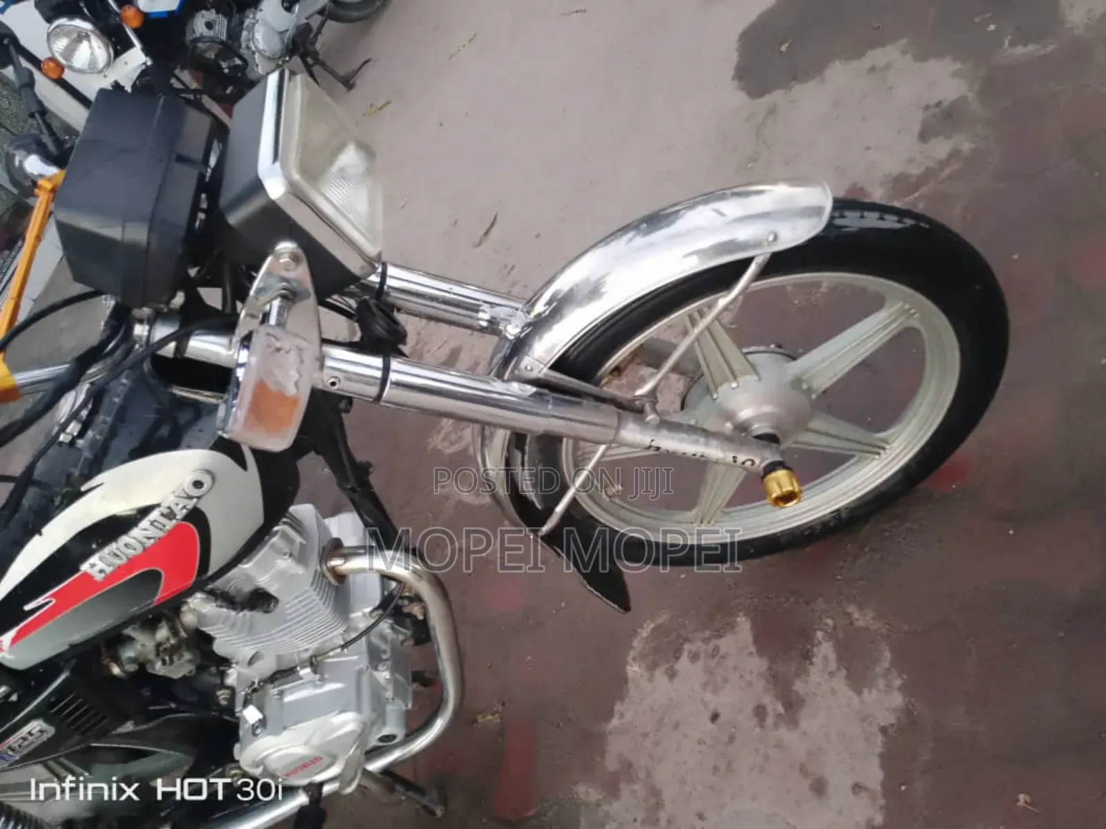 Hero Dawn 125 2024 Red