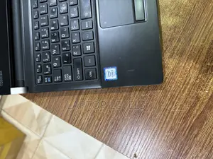 Laptop Toshiba Dynabook R634/M 8GB Intel Core I5 SSD 256GB