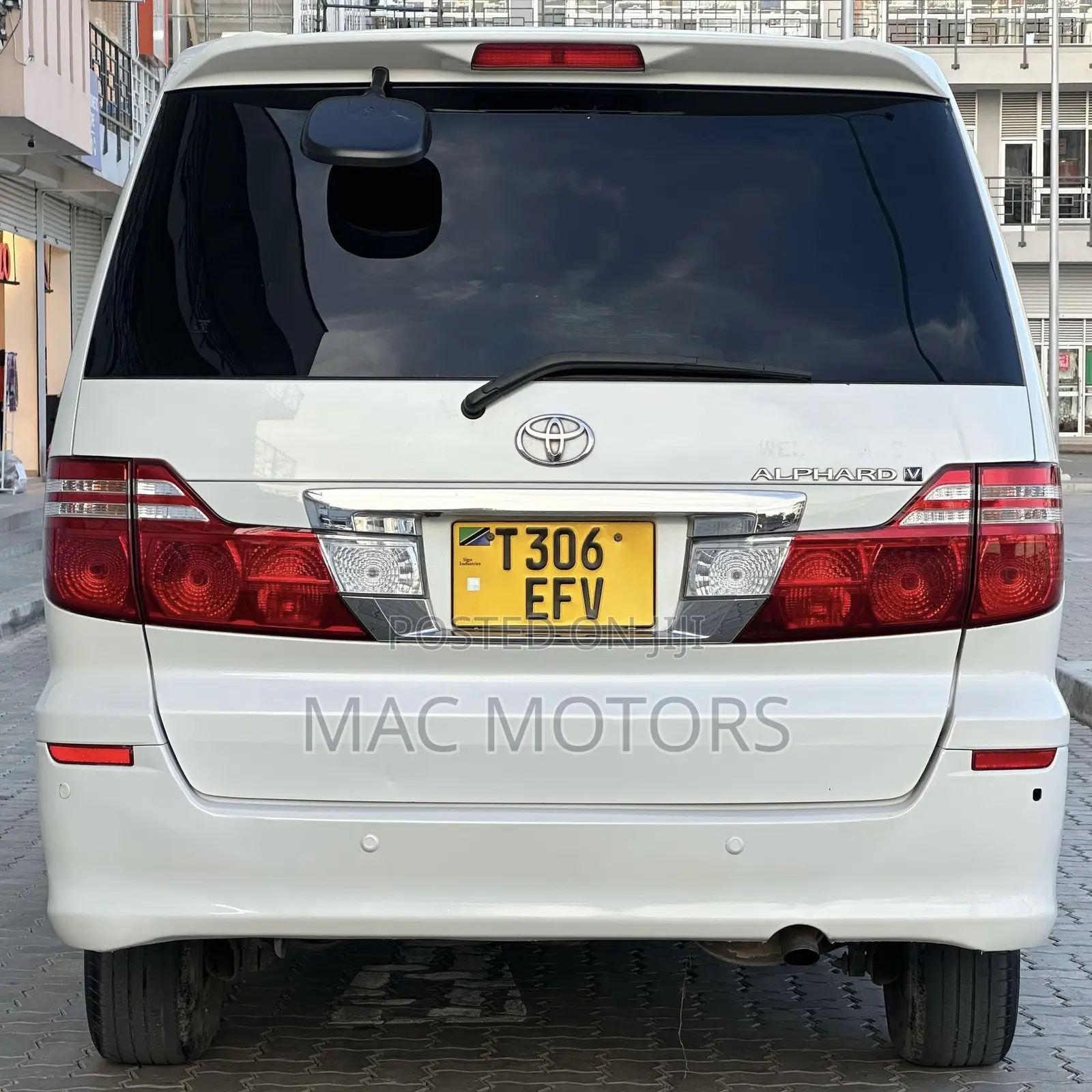 Toyota Alphard 2.4 Petrol FWD 2007 White