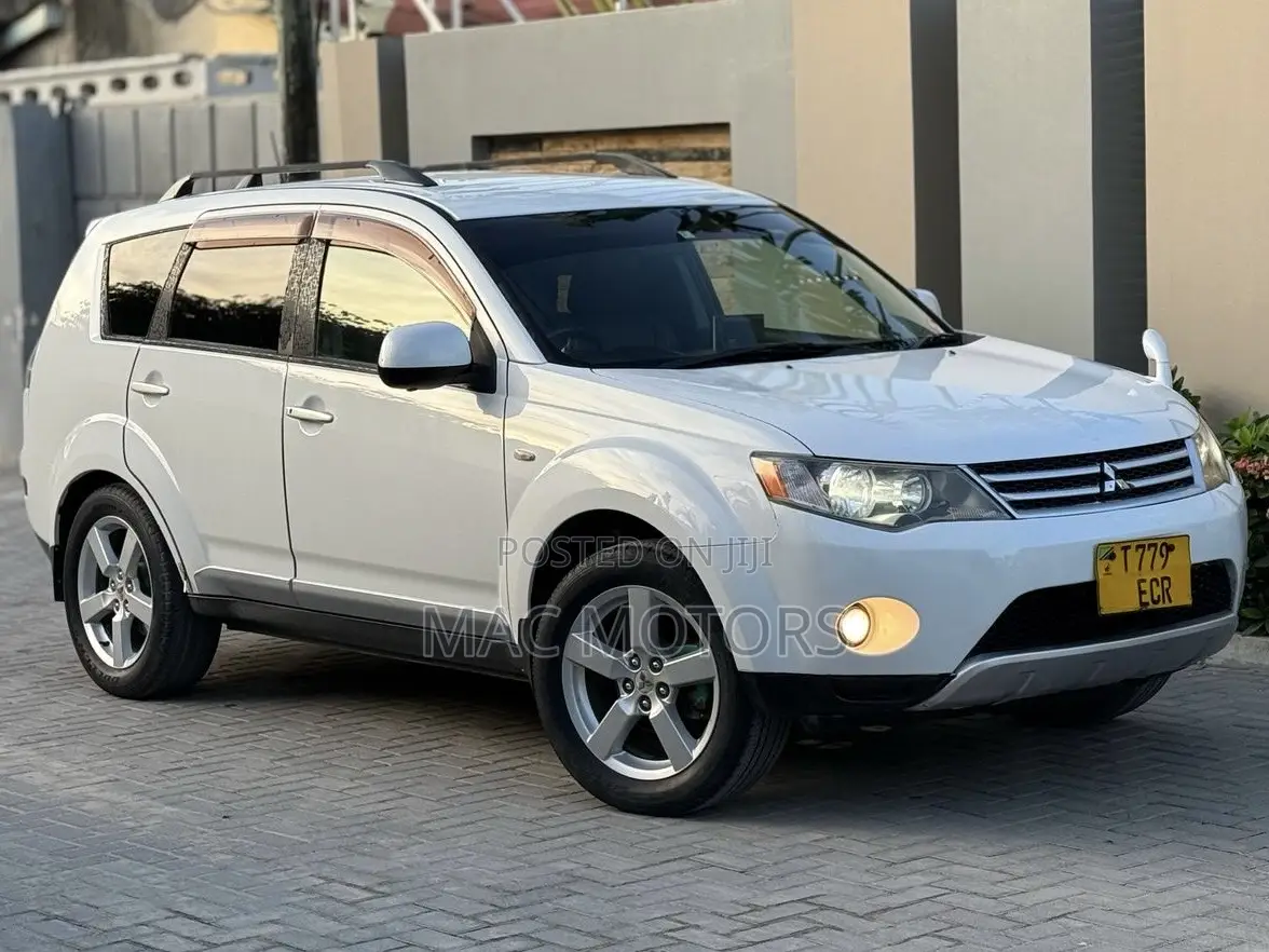 Mitsubishi Outlander 2006 White