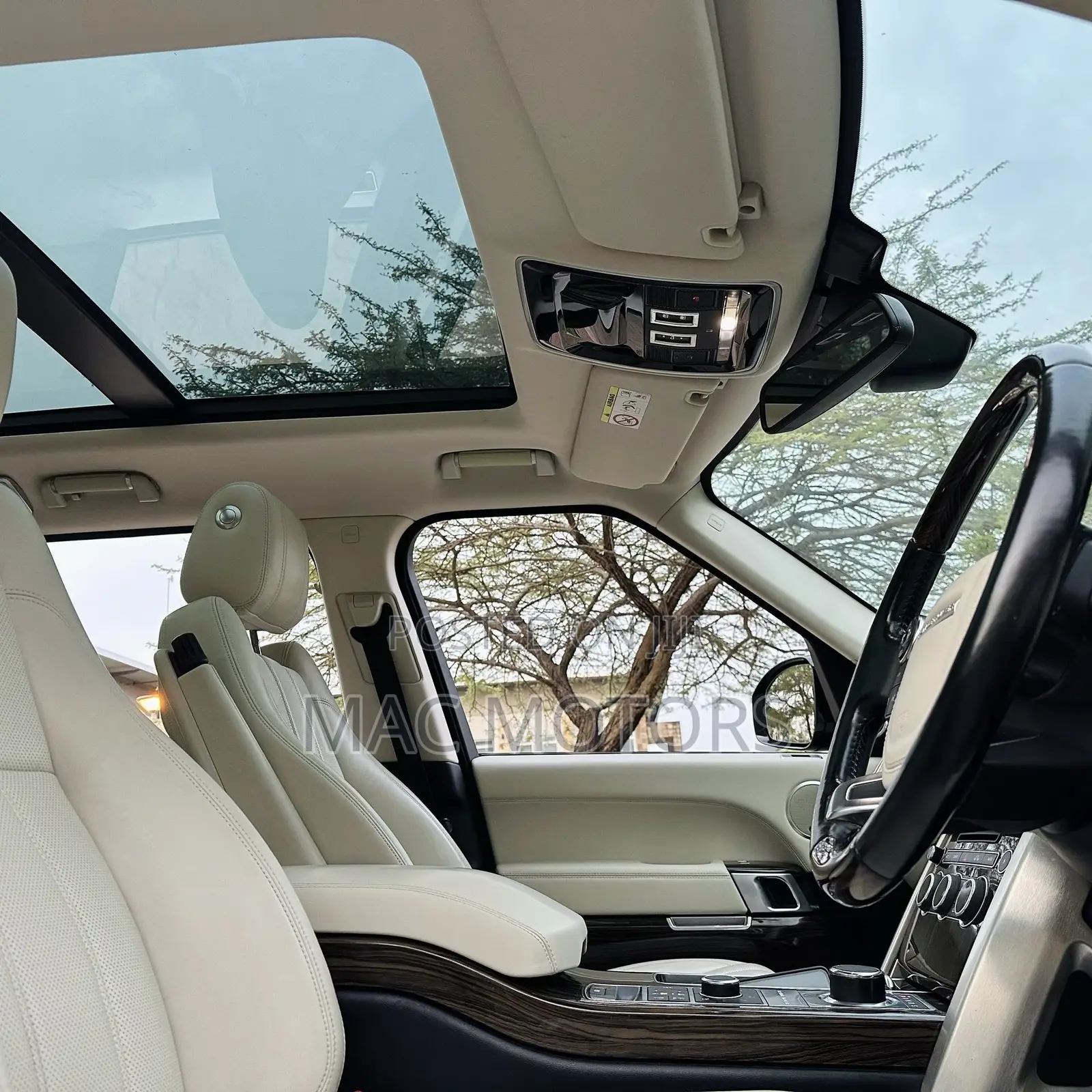 Land Rover Range Rover Vogue 2015 Blue