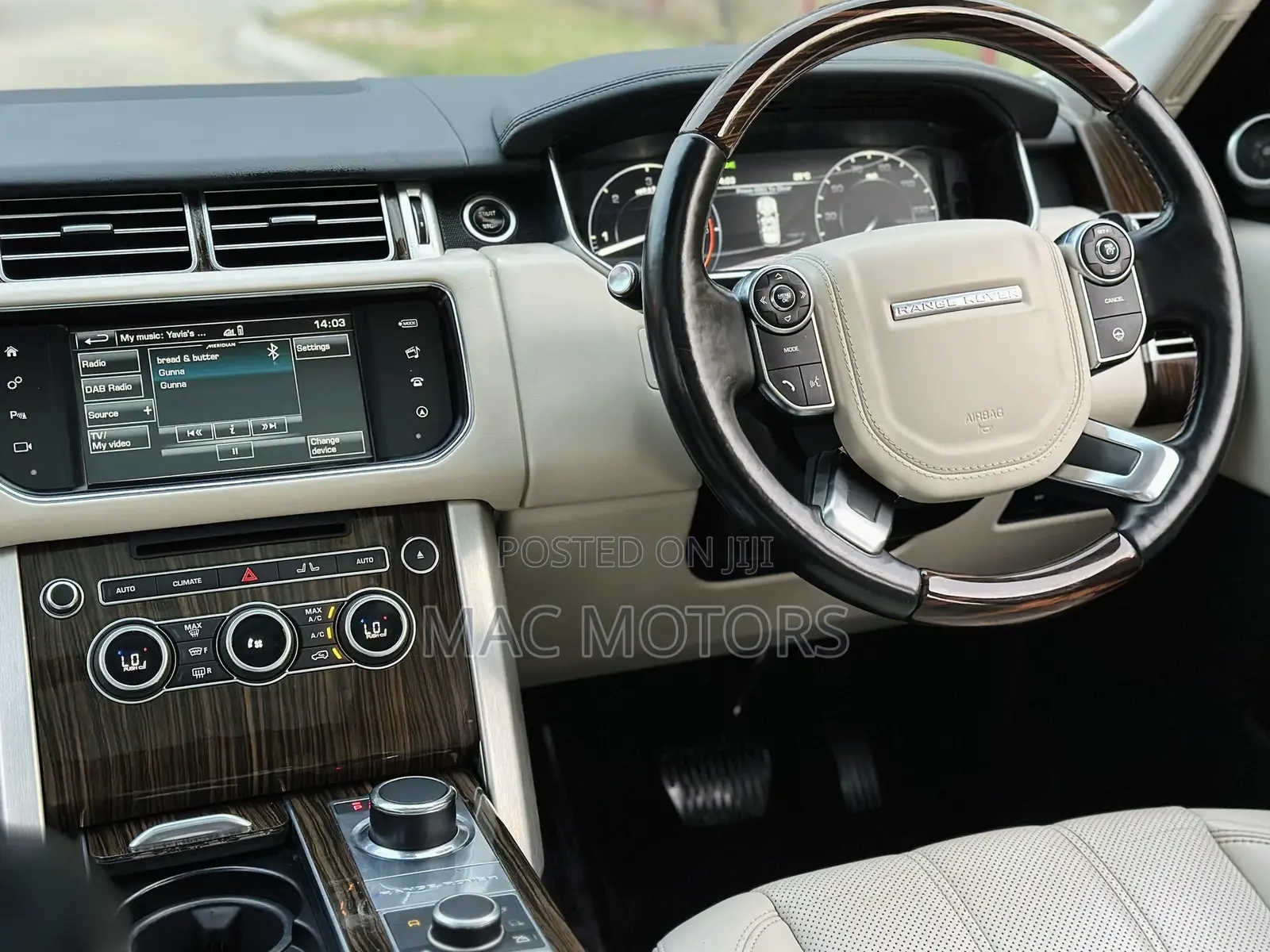 Land Rover Range Rover Vogue 2015 Blue