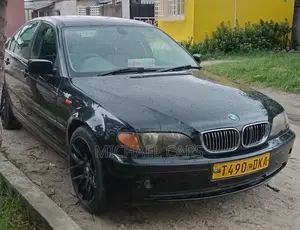 BMW F-Series 2003 Black
