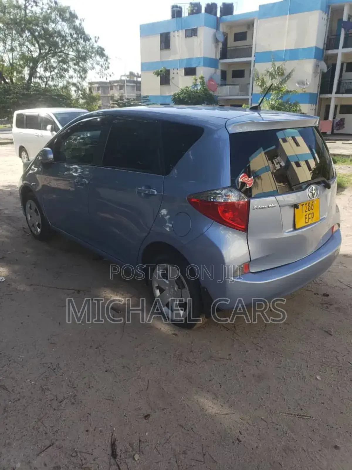 Toyota Ractis 1.3 FWD 2008 Blue
