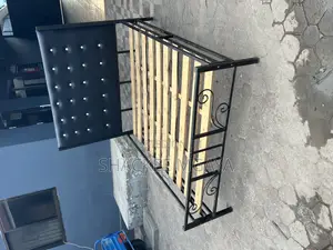 Bed Sofa Ya Chuma