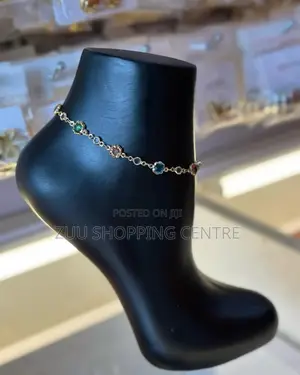 Vikuku / Anklets