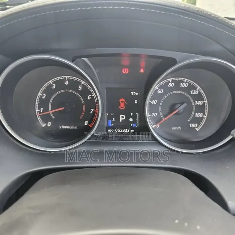 Mitsubishi Outlander 2011 Pearl