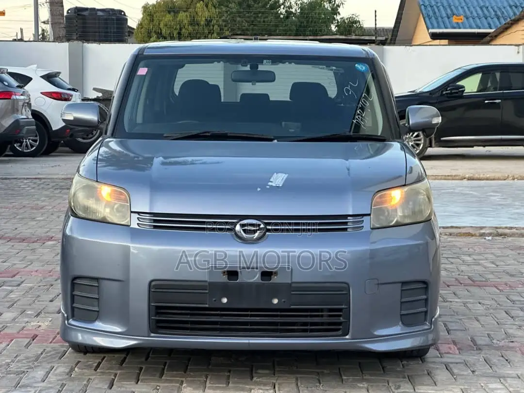 Toyota Corolla Rumion 2007 Gray