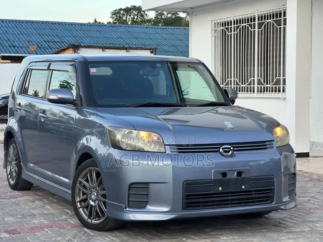 Toyota Corolla Rumion 2007 Gray