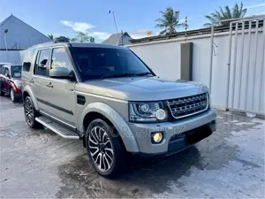 Land Rover Discovery 2016 Gray