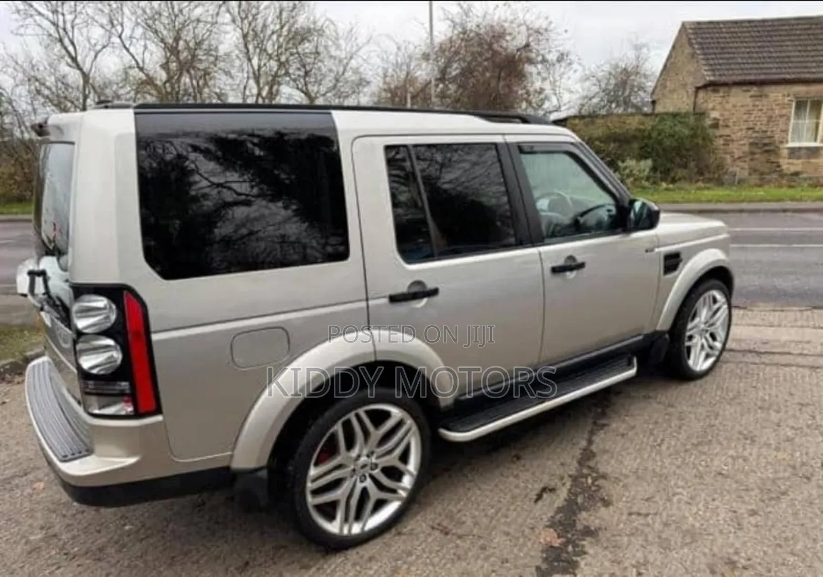 Land Rover Discovery 2016 Gray