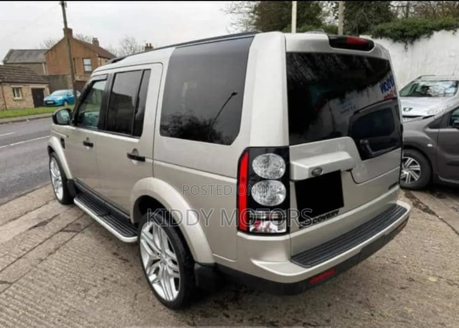 Land Rover Discovery 2016 Gray